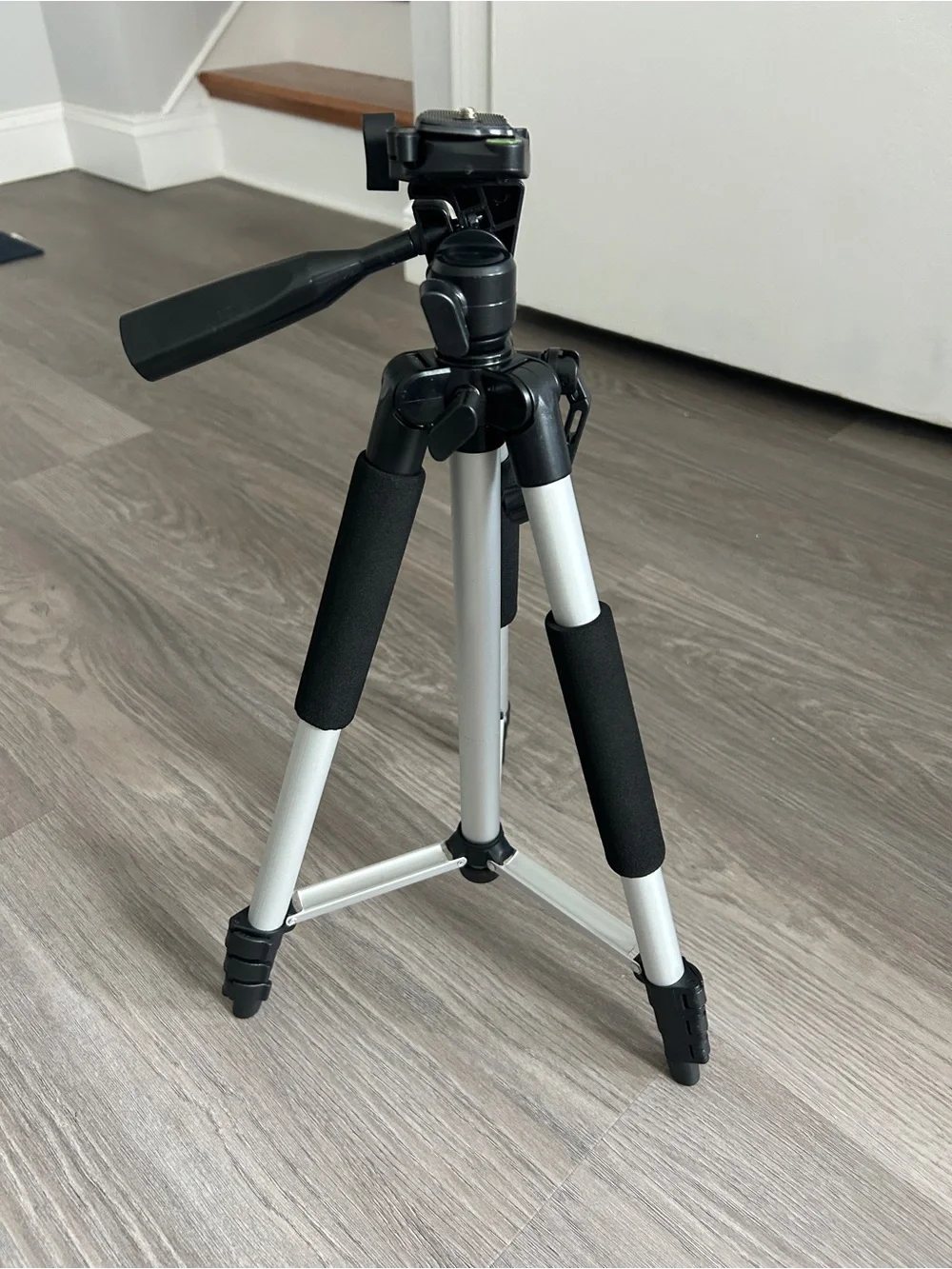 Lightweight Silver and Black Camera Tripod - Adjustable Pan Head